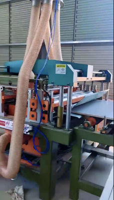 품질  Four Sides Edge Trimming Saw Short Cycle Hot Press Machine 4X8 4X9 4X10 공장
