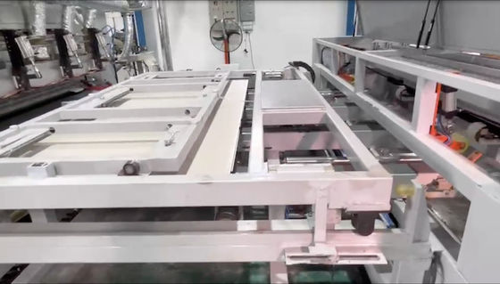 주문 짧은 주기 가구 보드 포니어 열 압축 기계 메라민 Mdf 압축 기계 80 장 시간 online manufacture